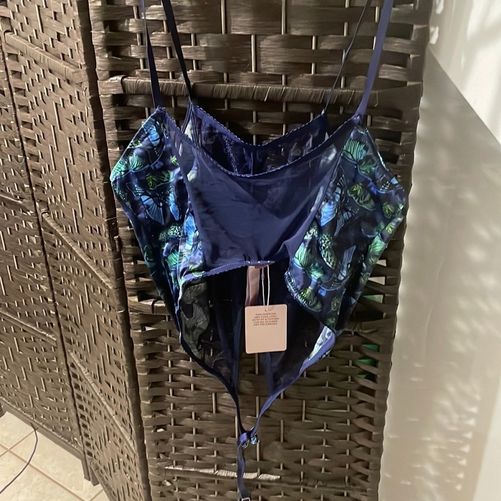 Brand new savage fenty lingerie top